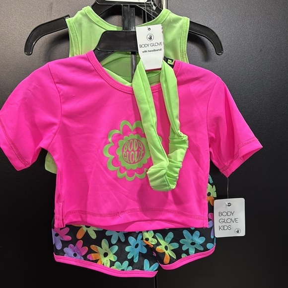 Body Glove 3 piece set,elastic waist floral shorts, keyhole back neon green top - Picture 3 of 3